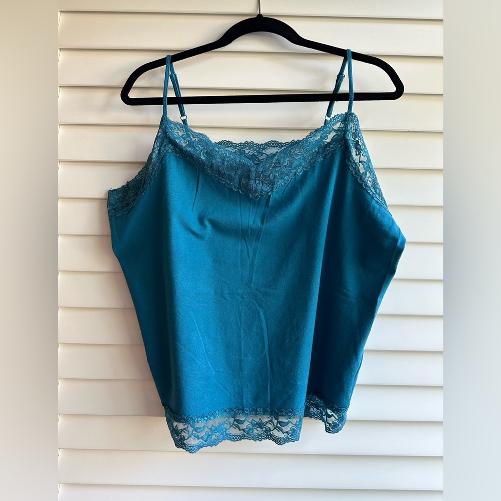 Van Heusen blue cotton blend tank top/camisole with lace trim size XXL